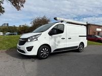 Gebraucht Vauxhall Vivaro Sportive 125 PS (91 kW) 2019 Weiß Van / Kleinbus