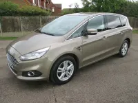 Used Ford S-MAX Titanium 160 HP (117 kW) 2018 Silver MPV