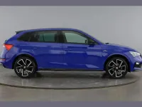 Usado Skoda Scala Monte Carlo 150 CV (110 kW) 2023 Azul Utilitario