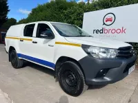 Used Toyota HiLux Active 150 HP (110 kW) 2017 White Pickup