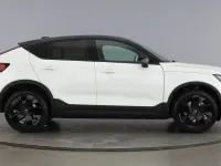 New Volvo EC40 Plus 185 kW (252 HP) 2026 White SUV