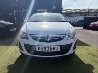 Used Vauxhall Corsa SRi 100 HP (73 kW) 2013 White Hatchback
