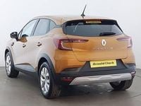 Usado Renault Captur Iconic 140 HP (102 kW) 2022 Laranja SUV