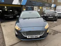 Used Ford Focus Zetec 95 HP (69 kW) 2019 Blue Hatchback