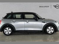 Used Mini Cooper Classic 134 HP (98 kW) 2023 Silver Hatchback