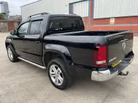 Begagnad VW Amarok Highline 2017 Svart Pickup