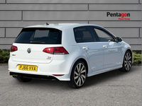 Used VW Golf VII R-line Edition 147 HP (108 kW) 2016 White Hatchback