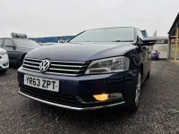 Begagnad VW Passat Highline 140 HK (102 kW) 2013 Blå Sedan