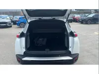 Used Peugeot e-2008 Allure+ 100 kW (136 HP) 2023 White SUV