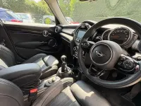 Used Mini Cooper Exclusive 136 HP (100 kW) 2019 White Hatchback