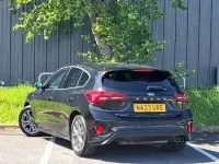 Second-hand Ford Focus ST-Line 155 CP (114 kW) 2023 Negru Hatchback