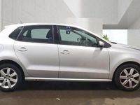 Usado VW Polo Match 60 HP (44 kW) 2012 Prateado Citadino