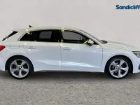 Używany Audi A3 S-Line 150 KM (110 kW) 2024 Biały Hatchback