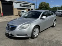 Used Vauxhall Insignia 160 HP (117 kW) 2009 Silver Hatchback
