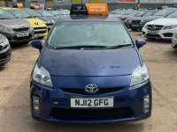 Usado Toyota Prius T3 136 CV (100 kW) 2012 Azul Utilitario