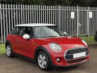 Used Mini Cooper Hatch 136 HP (100 kW) 2015 Red Hatchback