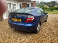 Used Mercedes C220 SE 143 HP (105 kW) 2006 Blue Coupe