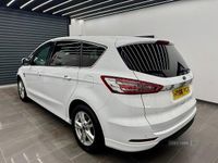 Used Ford S-MAX Titanium 150 HP (110 kW) 2017 White MPV