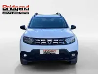 Used Dacia Duster Comfort 91 HP (66 kW) 2022 White SUV