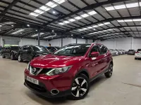Used Nissan Qashqai N-TEC 115 HP (84 kW) 2015 Red SUV
