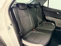 Used Kia Stonic 120 HP (88 kW) 2021 White SUV