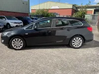 Used Vauxhall Astra S 130 HP (95 kW) 2012 Black Estate