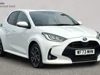 Used Toyota Yaris Hybrid Design 116 HP (85 kW) 2023 Pure white Hatchback