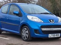 Used Peugeot 107 68 HP (50 kW) 2009 Blue Hatchback