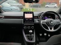 Used Renault Clio V RS Line 90 HP (66 kW) 2023 Hatchback