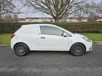 Used Vauxhall Corsa 95 HP (69 kW) 2018 White Van