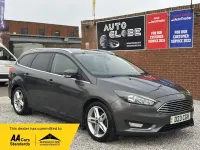 Usado Ford Focus Titanium 120 HP (88 kW) 2015 Cinzento Carrinha