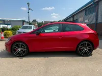 Used Seat Leon CUPRA 2017 Red Hatchback