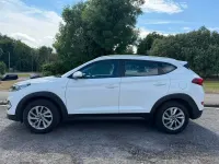 Used Hyundai Tucson SE 2016 White SUV