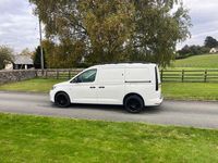 Used VW Caddy Maxi 102 HP (75 kW) 2021 White MPV