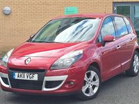 Używany Renault Scénic III Dynamique 110 KM (80 kW) 2011 Czerwony Minivan