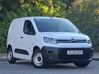 Used Citroën Berlingo 100 HP (73 kW) 2024 White MPV