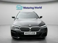 Gebraucht BMW 520 M Sport 190 PS (139 kW) 2022 Schwarz Kombi