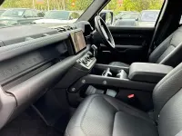 Used Land Rover Defender SE Dynamic 2024 Black SUV