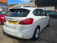 Used BMW 218 2015 White Hatchback