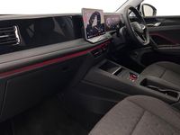 Używany VW Tiguan Match 150 KM (110 kW) 2026 Biały SUV