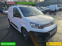 Used Citroën Berlingo PureTech 108 HP (79 kW) 2019 White MPV