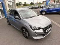 Used Peugeot 208 Allure+ 100 HP (73 kW) 2023 Grey Hatchback