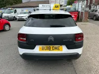Used Citroën C4 Cactus Flair 82 HP (60 kW) 2018 White Hatchback