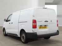 Used Vauxhall Vivaro 145 HP (106 kW) 2023 White MPV