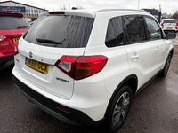 Used Suzuki Vitara SZ5 120 HP (88 kW) 2018 White SUV