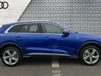 Nowe Audi Q5 S-Line 204 KM (150 kW) 2026 Niebieski SUV