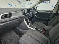Usado VW T-Roc Life 150 HP (110 kW) 2023 Preto SUV