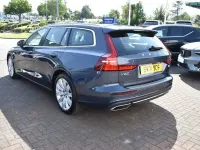 Used Volvo V60 Inscription 197 HP (144 kW) 2022 Blue Estate