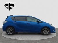 Used Toyota Verso 112 HP (82 kW) 2014 Blue MPV
