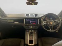 Usado Porsche Macan 354 HP (260 kW) 2019 Prateado SUV
